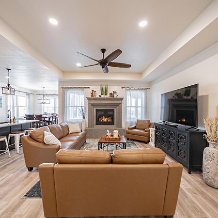 Teton Valley Getaway With Private Deck And Hot Tub! Ashton Dış mekan fotoğraf