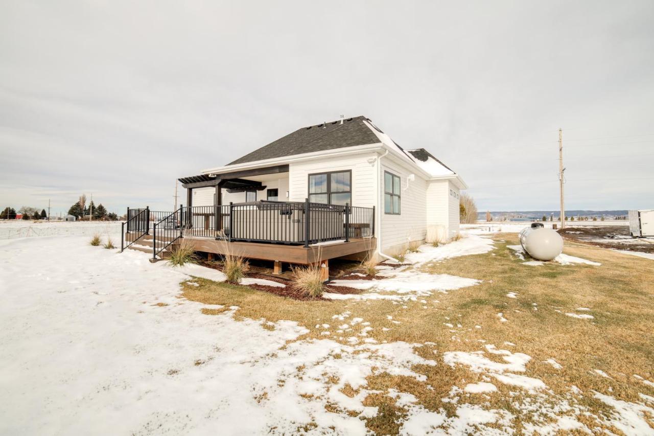Teton Valley Getaway With Private Deck And Hot Tub! Ashton Dış mekan fotoğraf